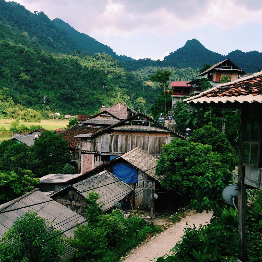 tour-ho-ba-be-bac-kan-vietmountain-travel6